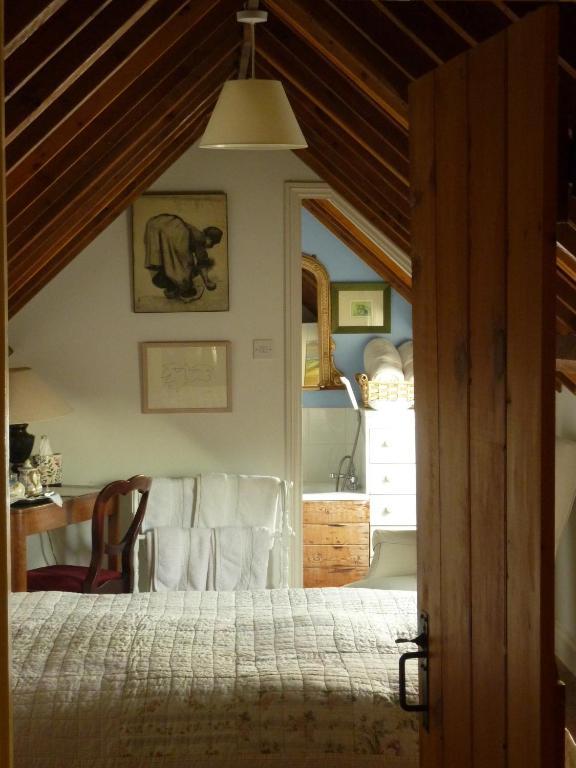 St Benedicts Byre B&B 크로우허스트 객실 사진