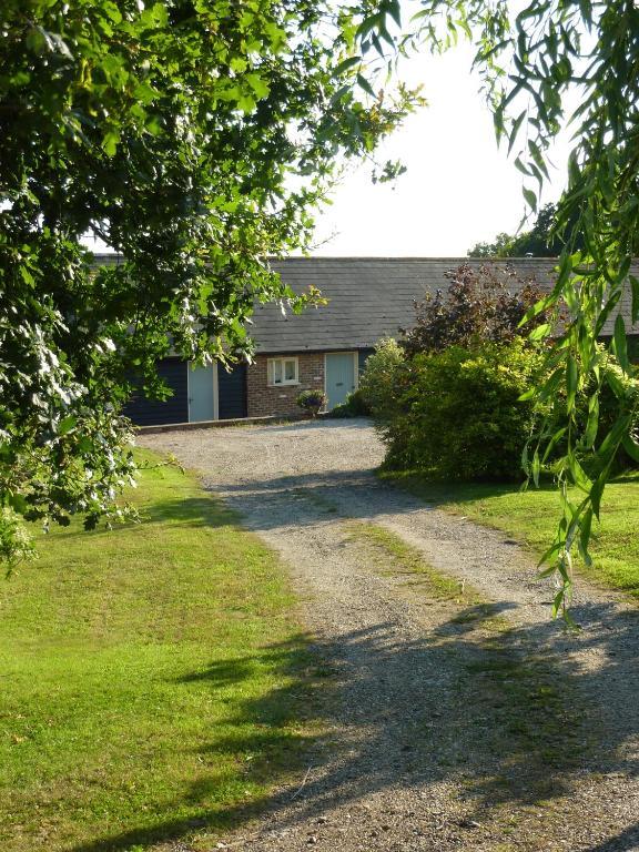St Benedicts Byre B&B 크로우허스트 외부 사진