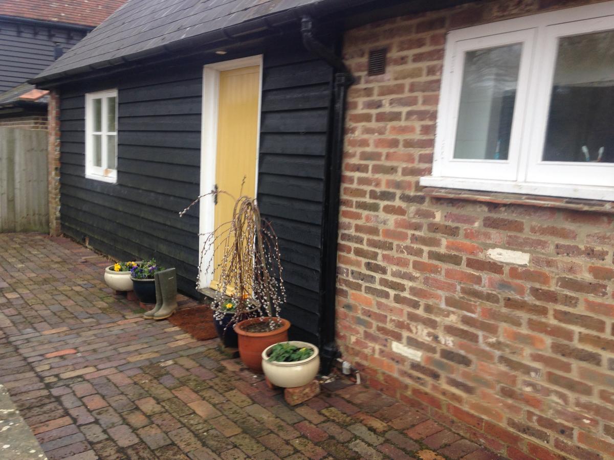 St Benedicts Byre B&B 크로우허스트 외부 사진